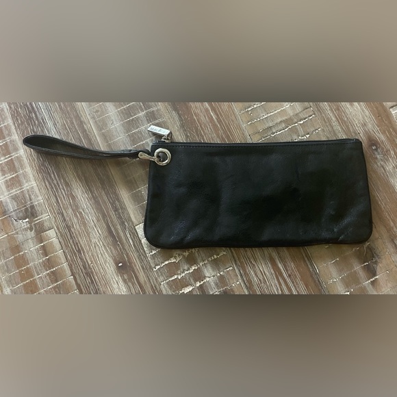 HOBO Handbags - Hobo International Black Leather Oversized Wristlet